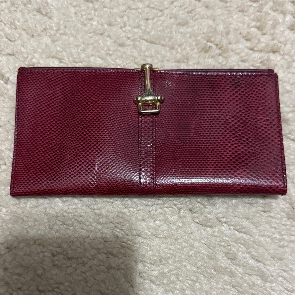 Chic Maroon Leather Wallet